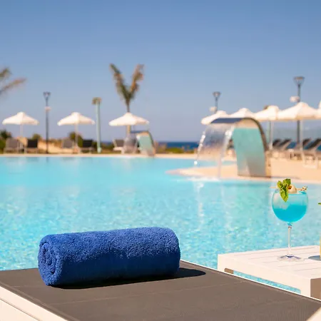 Hotel Nissiblu 5*