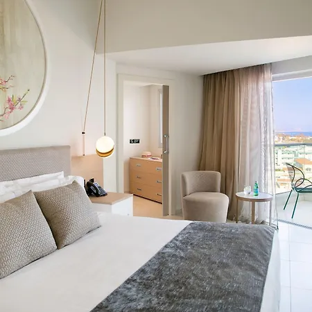 Nissiblu Hotel 5*