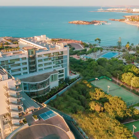 Nissiblu Hotel