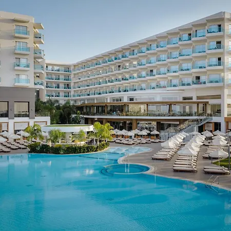 Hotel Nissiblu 5*
