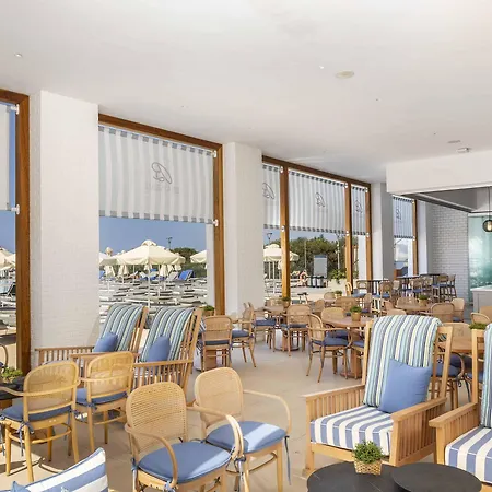 Hotel Nissiblu 5*