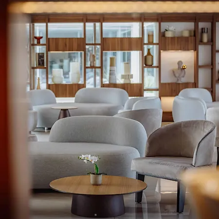 Hotel Nissiblu 5*