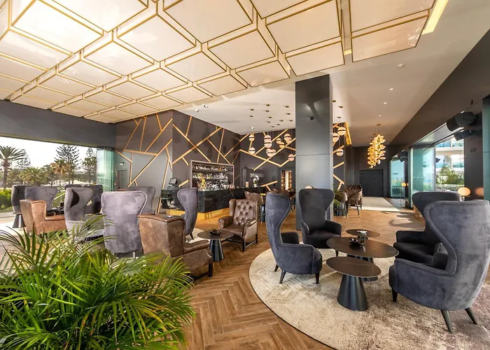 Nissiblu איה נאפה