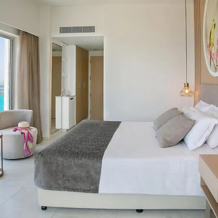 尼希布鲁海滩度假村 5*